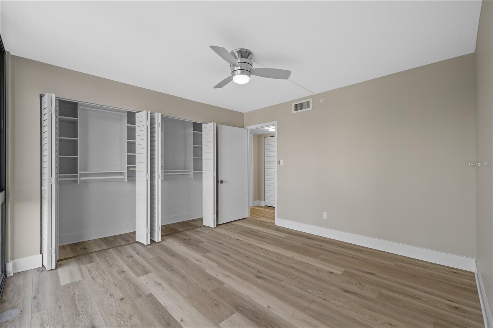 Image 23 of 45 For 3301 Bayshore Boulevard 503