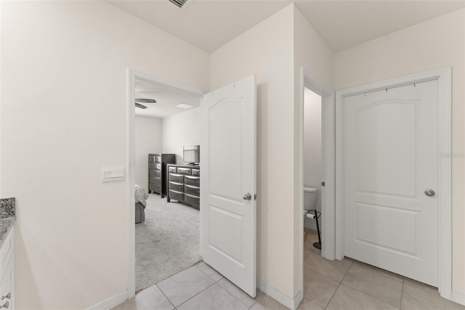 Image 30 of 40 For 1851 Hackberry Street
