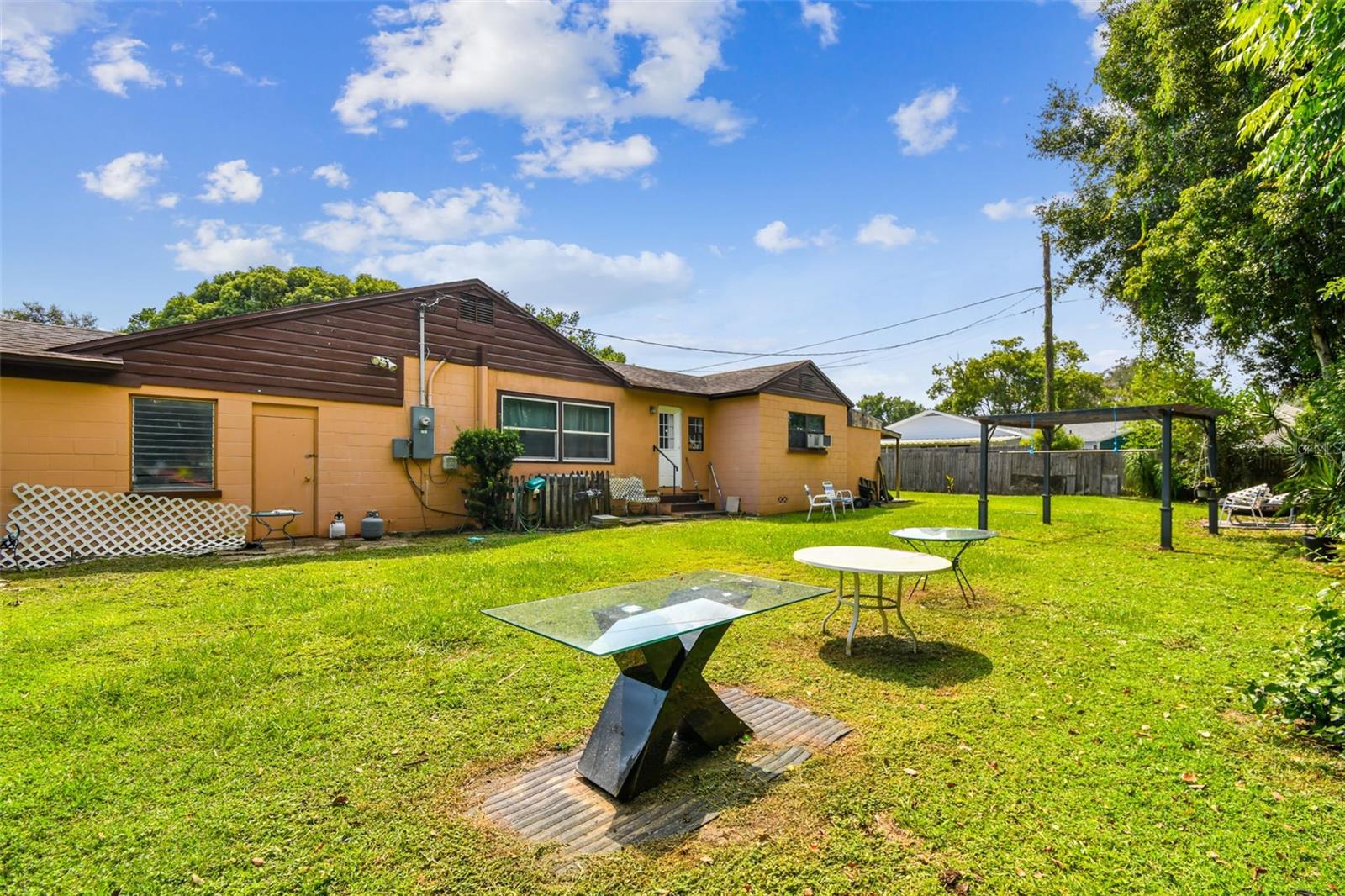 Image 14 of 27 For 1310 Monterey Drive