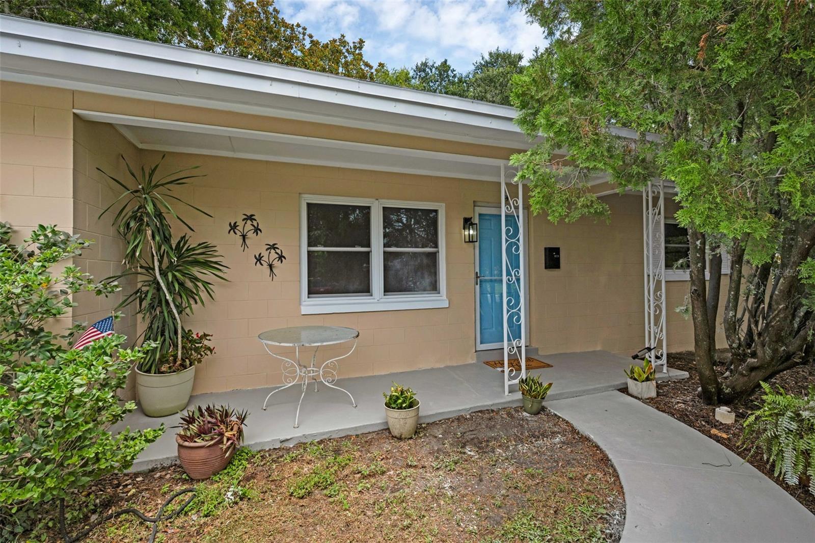 Image 2 of 35 For 421 Jasmine Road