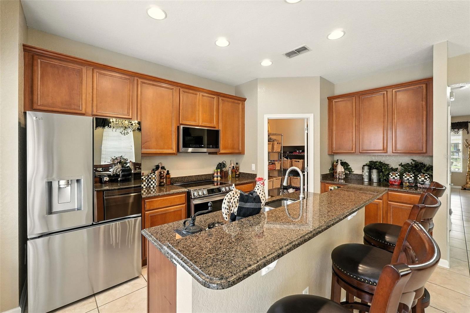 Image 18 of 60 For 7752 Moser Avenue