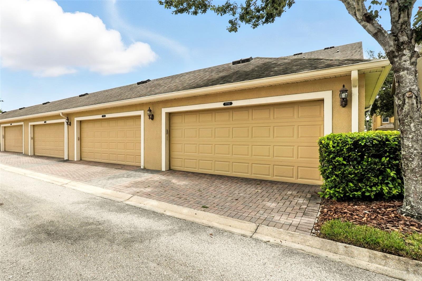 Image 31 of 60 For 7752 Moser Avenue
