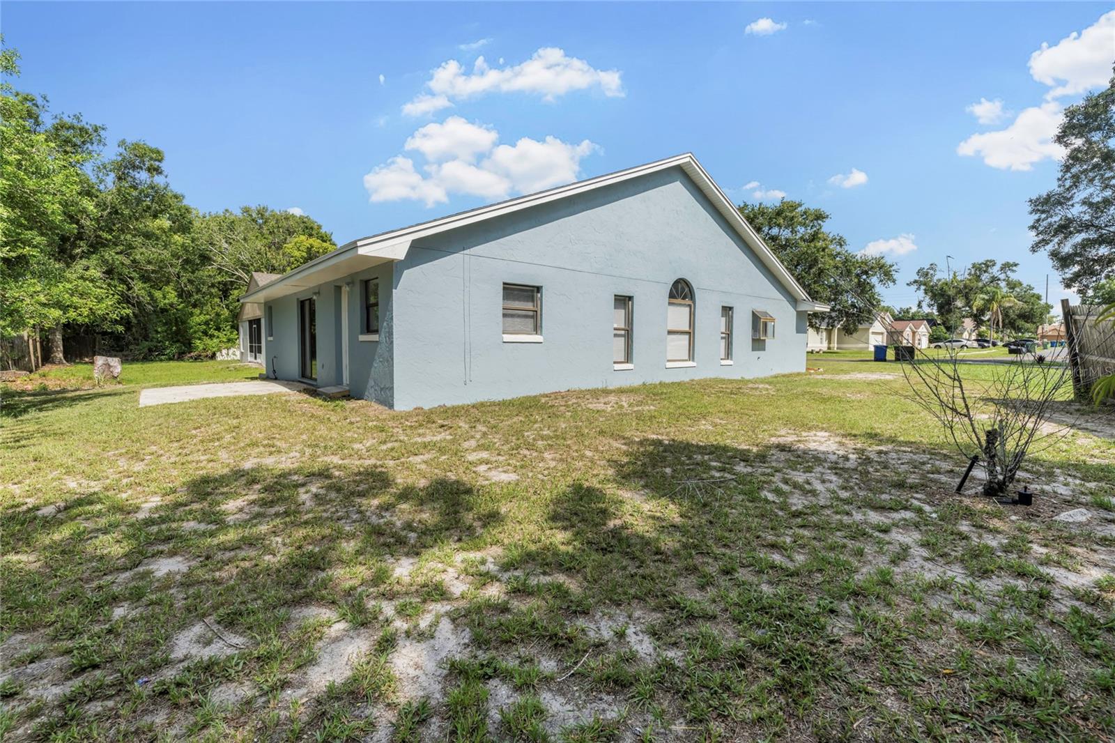 Image 6 of 24 For 1726 Terry Circle Ne