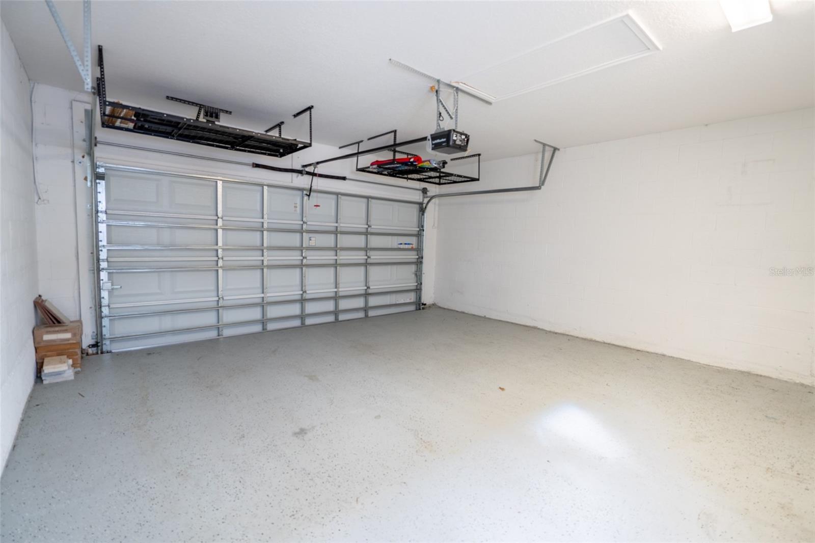 Image 20 of 26 For 15471 Honeybell Drive
