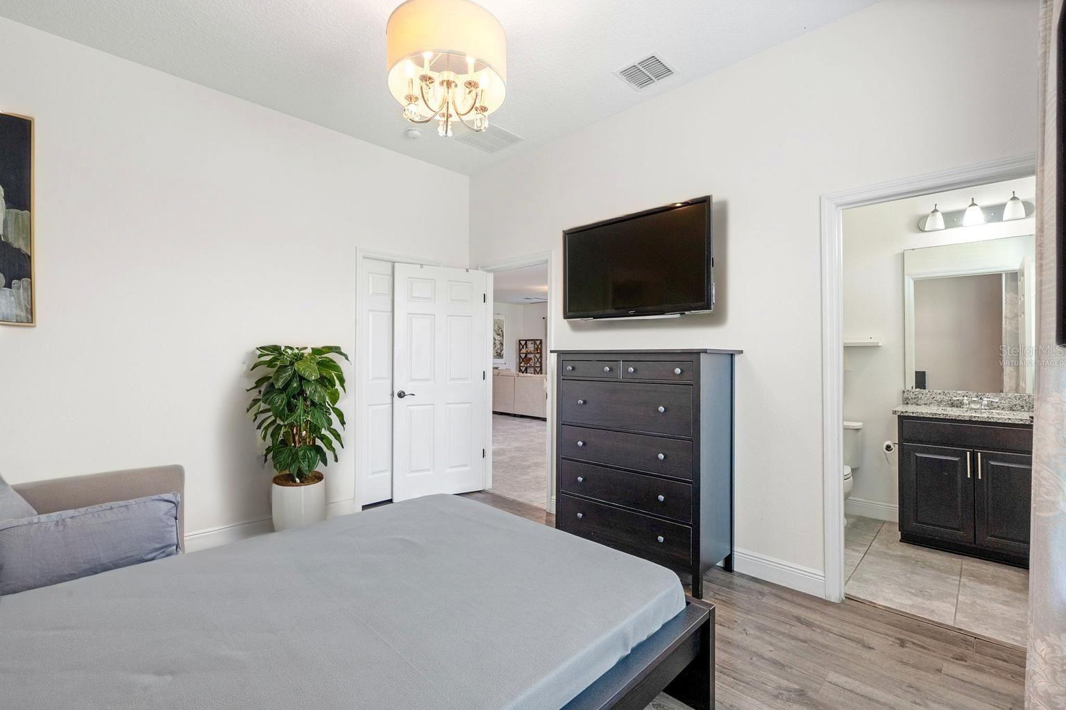 Image 21 of 43 For 15755 Sweet Limetta Drive