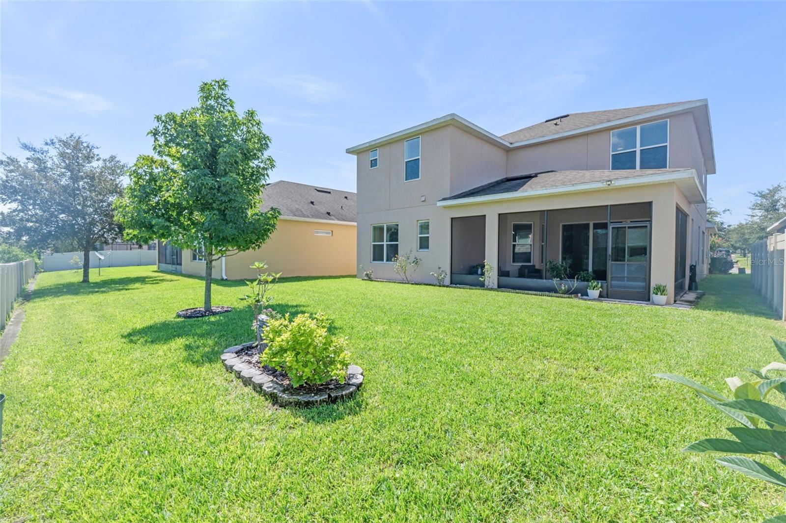 Image 33 of 43 For 15755 Sweet Limetta Drive