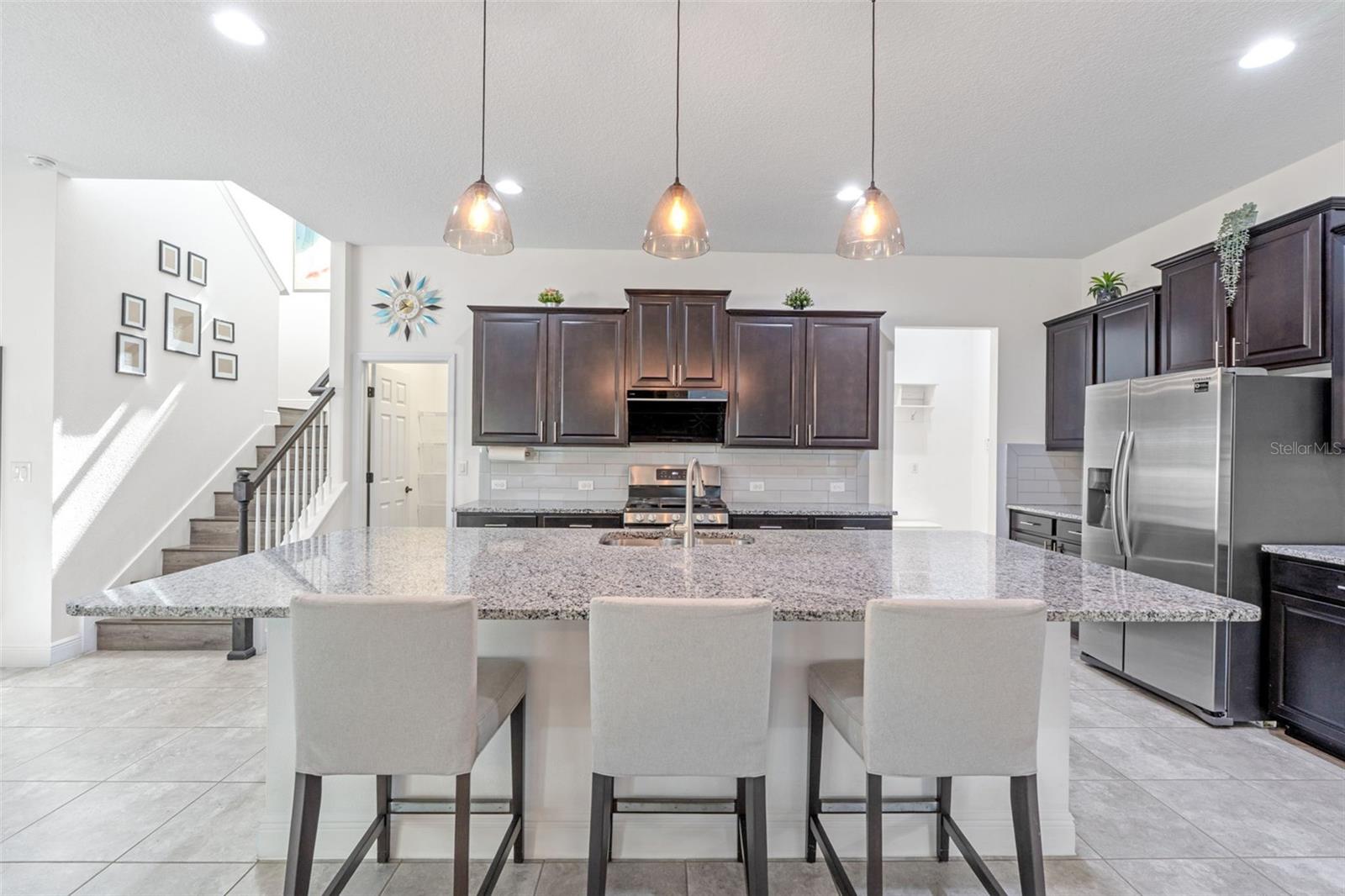 Image 6 of 43 For 15755 Sweet Limetta Drive