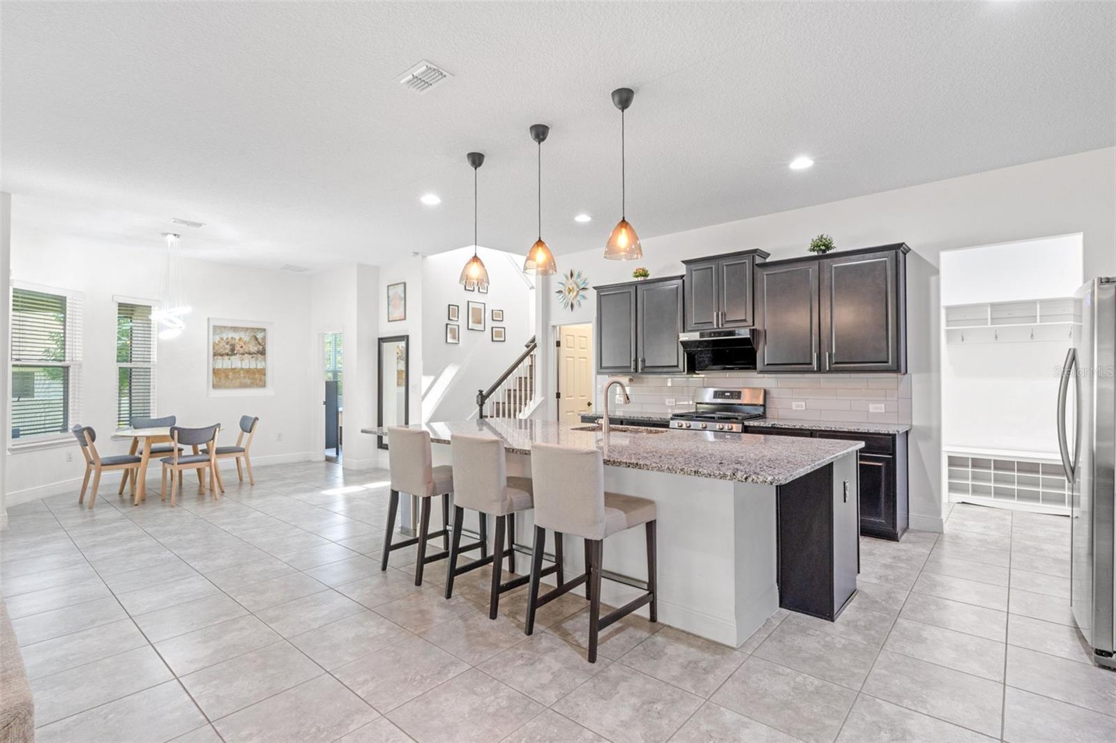 Image 7 of 43 For 15755 Sweet Limetta Drive