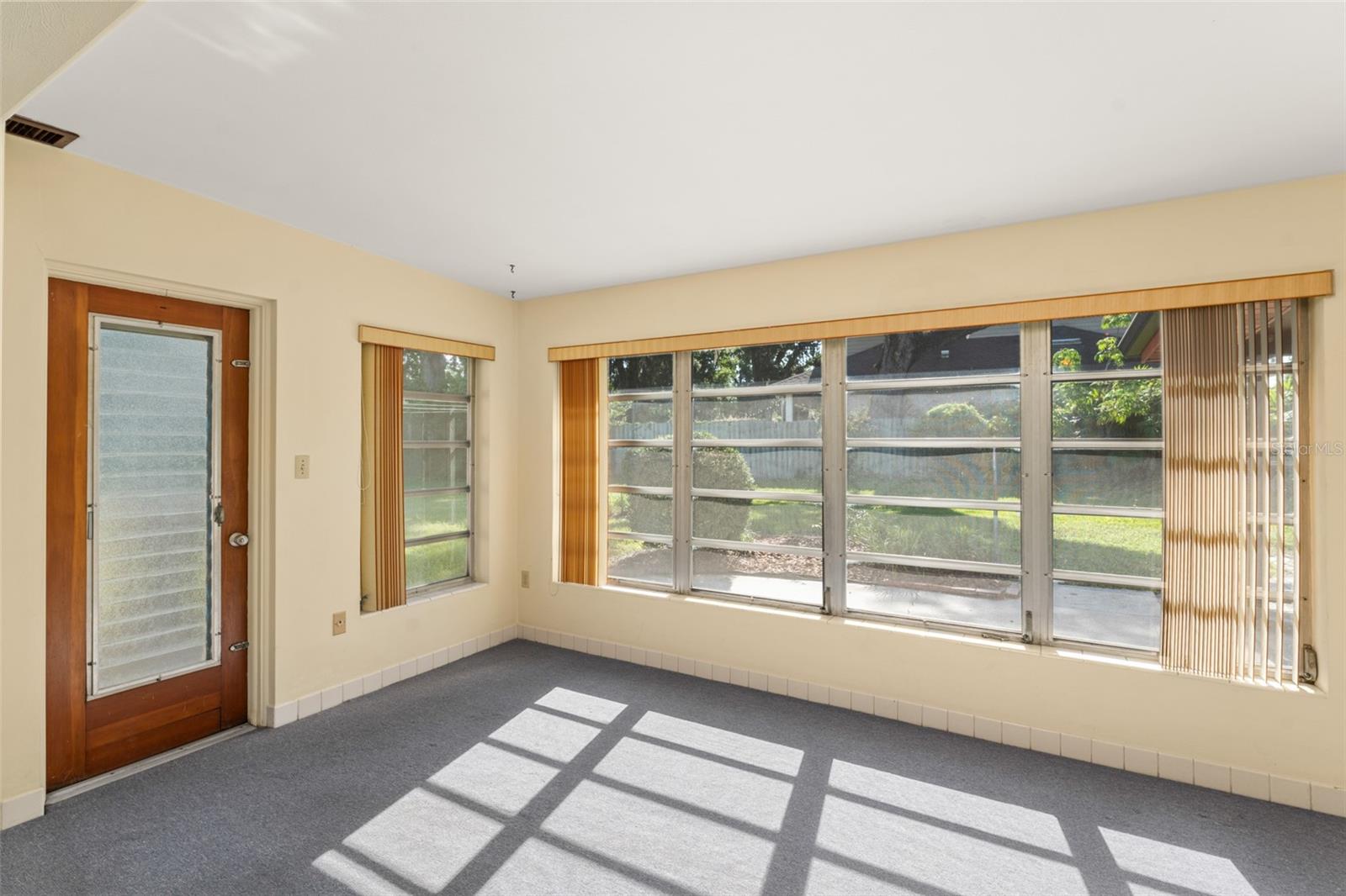 Image 11 of 52 For 1301 Delridge Street