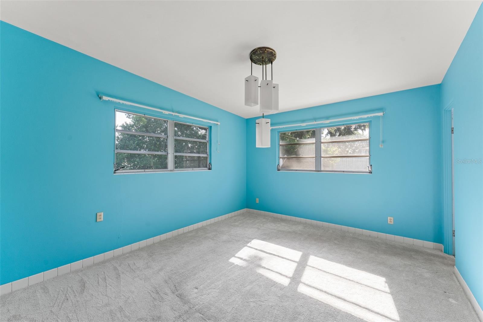 Image 19 of 52 For 1301 Delridge Street