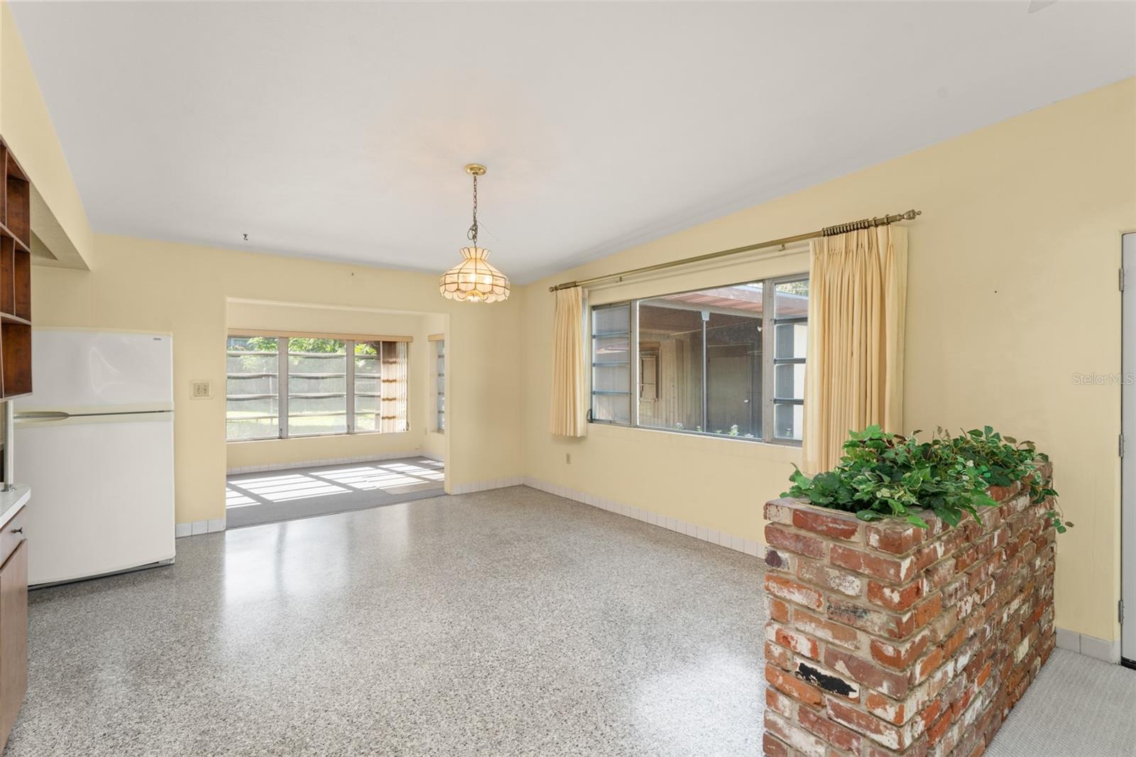 Image 7 of 52 For 1301 Delridge Street