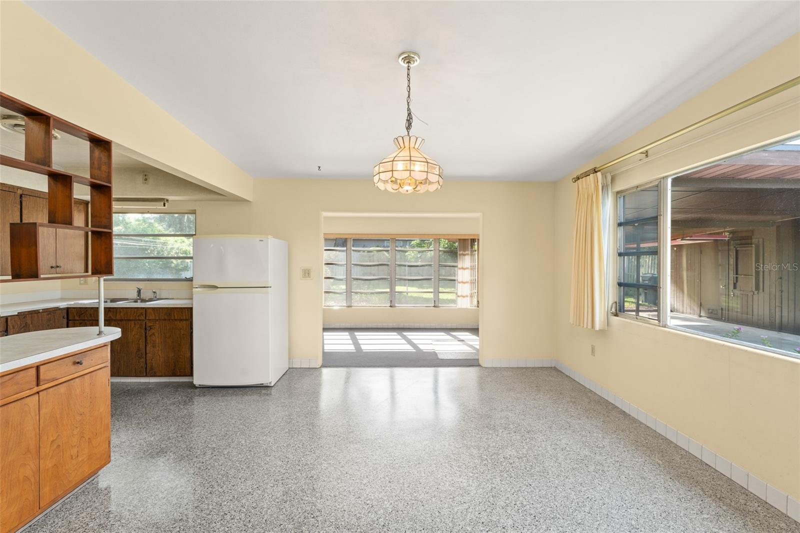 Image 8 of 52 For 1301 Delridge Street