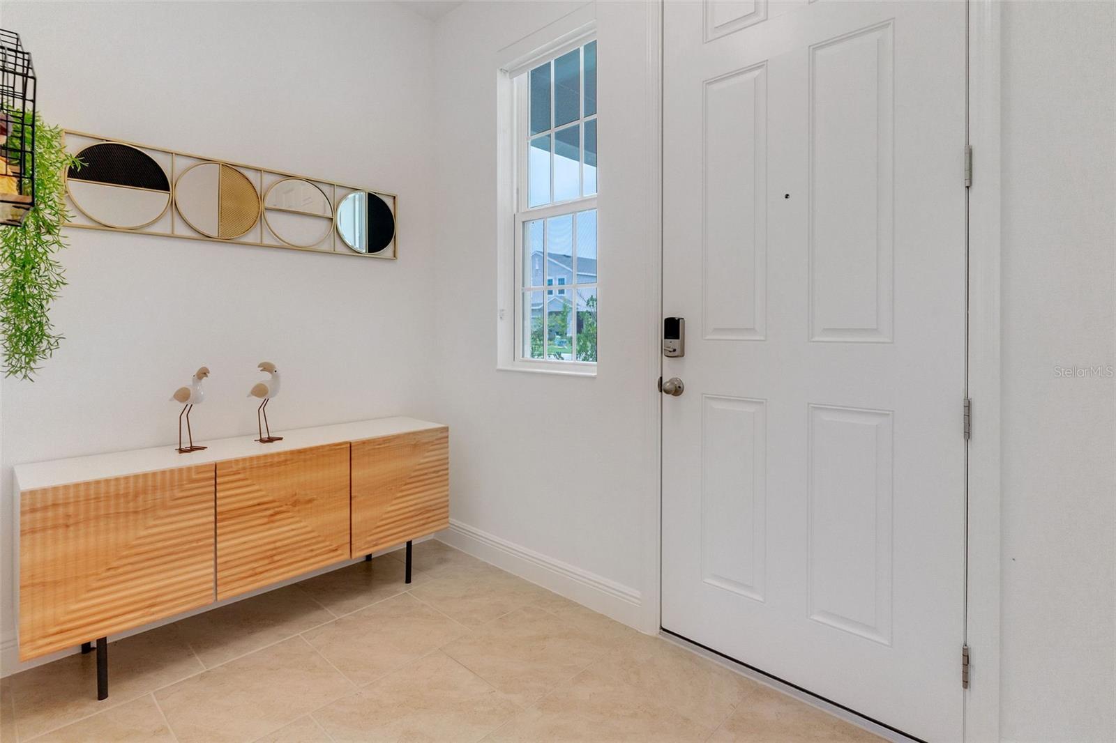 Image 10 of 42 For 14509 Crestavista Avenue