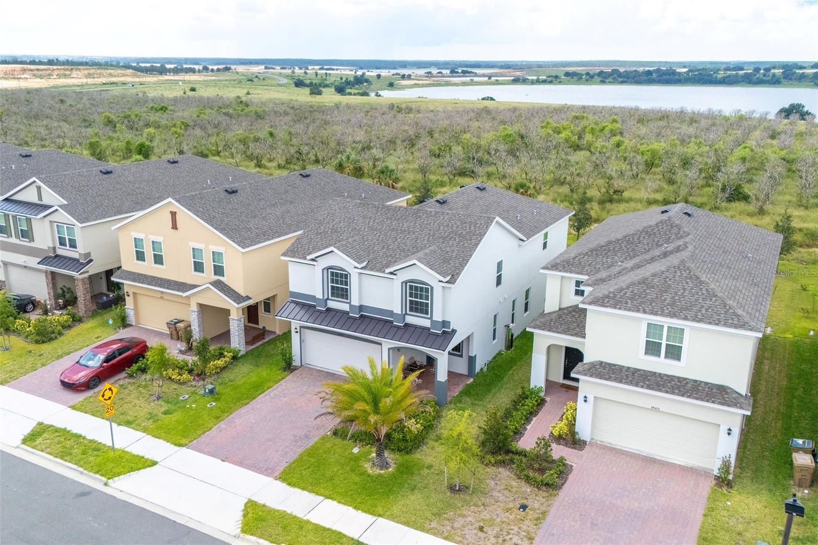 Image 4 of 42 For 14509 Crestavista Avenue