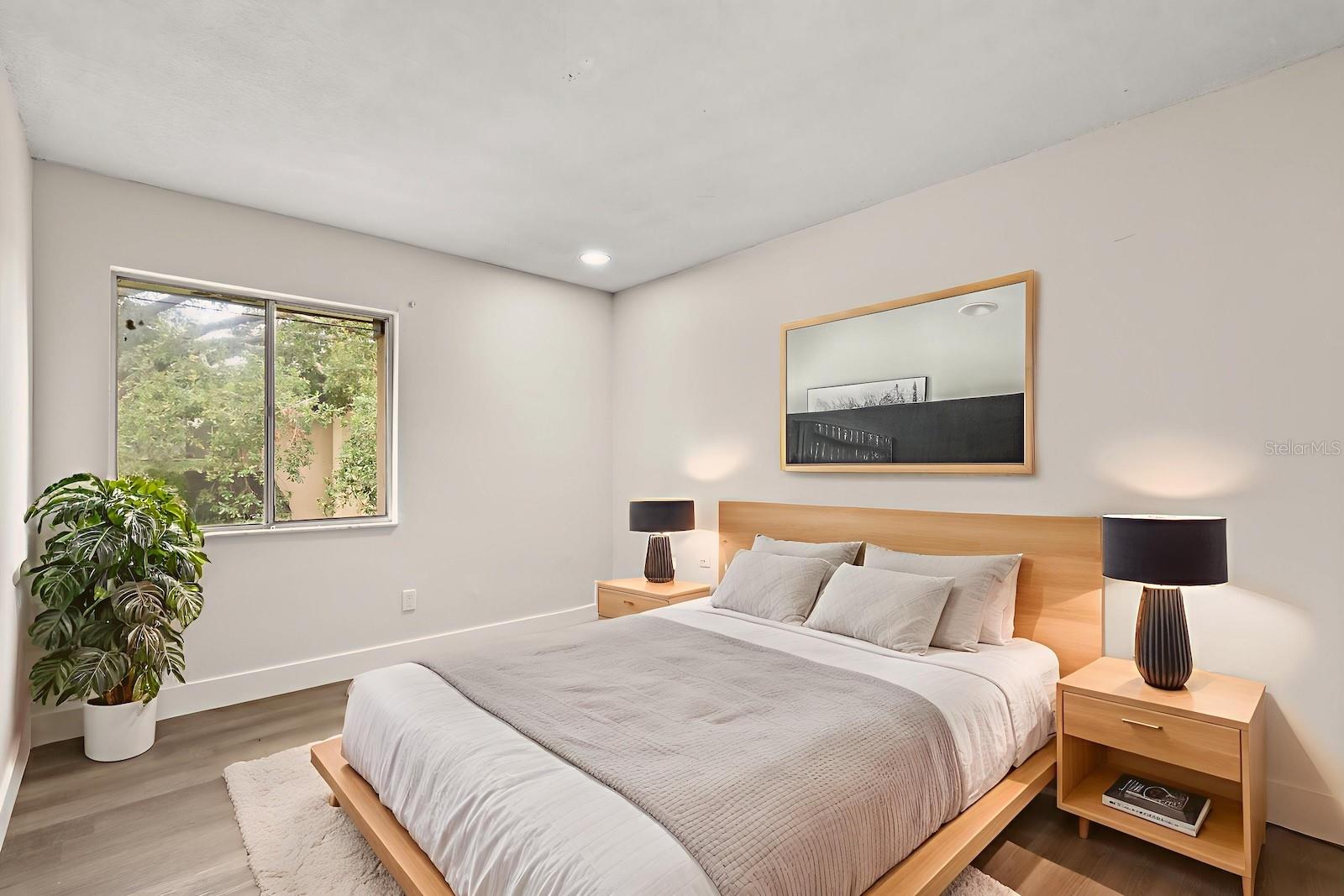 Image 14 of 15 For 5426 Fairwood Way 702