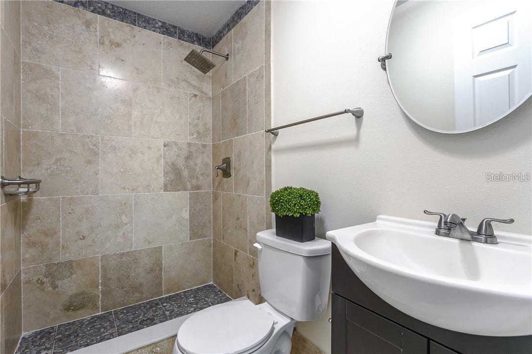 Image 6 of 13 For 2286 Crescent Drive