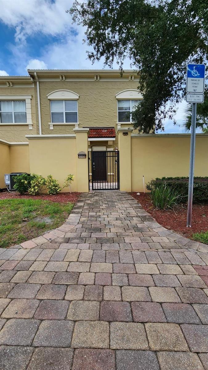 Image 6 of 41 For 2616 Bella Vista Drive