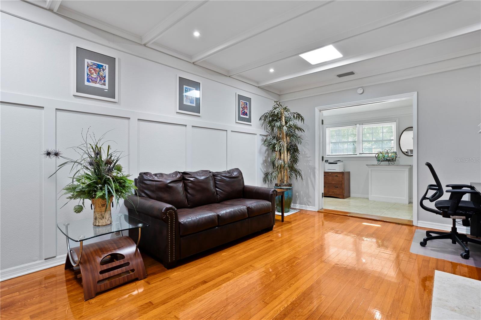 Image 10 of 55 For 208 Brewer Avenue