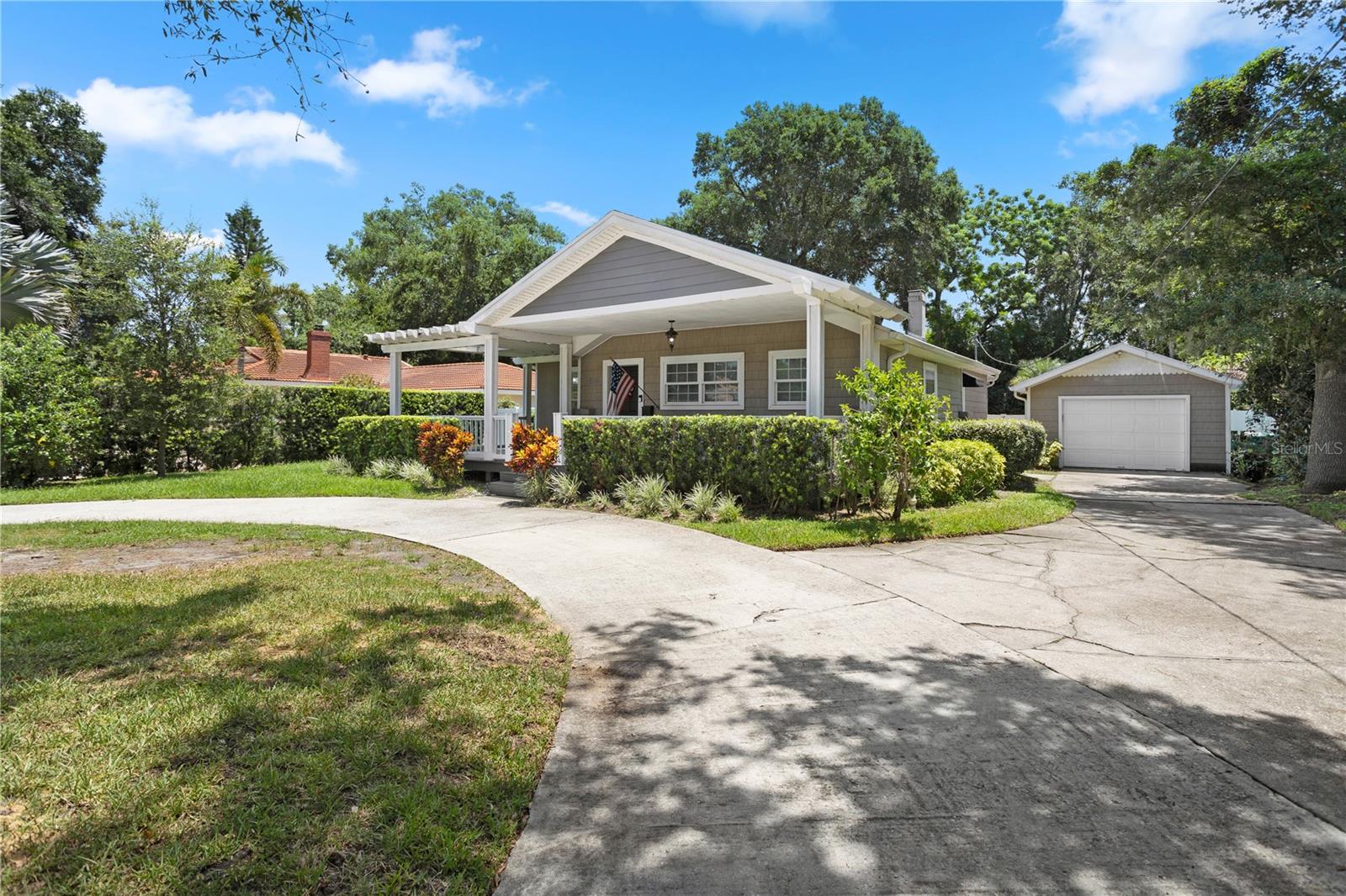 Image 2 of 55 For 208 Brewer Avenue