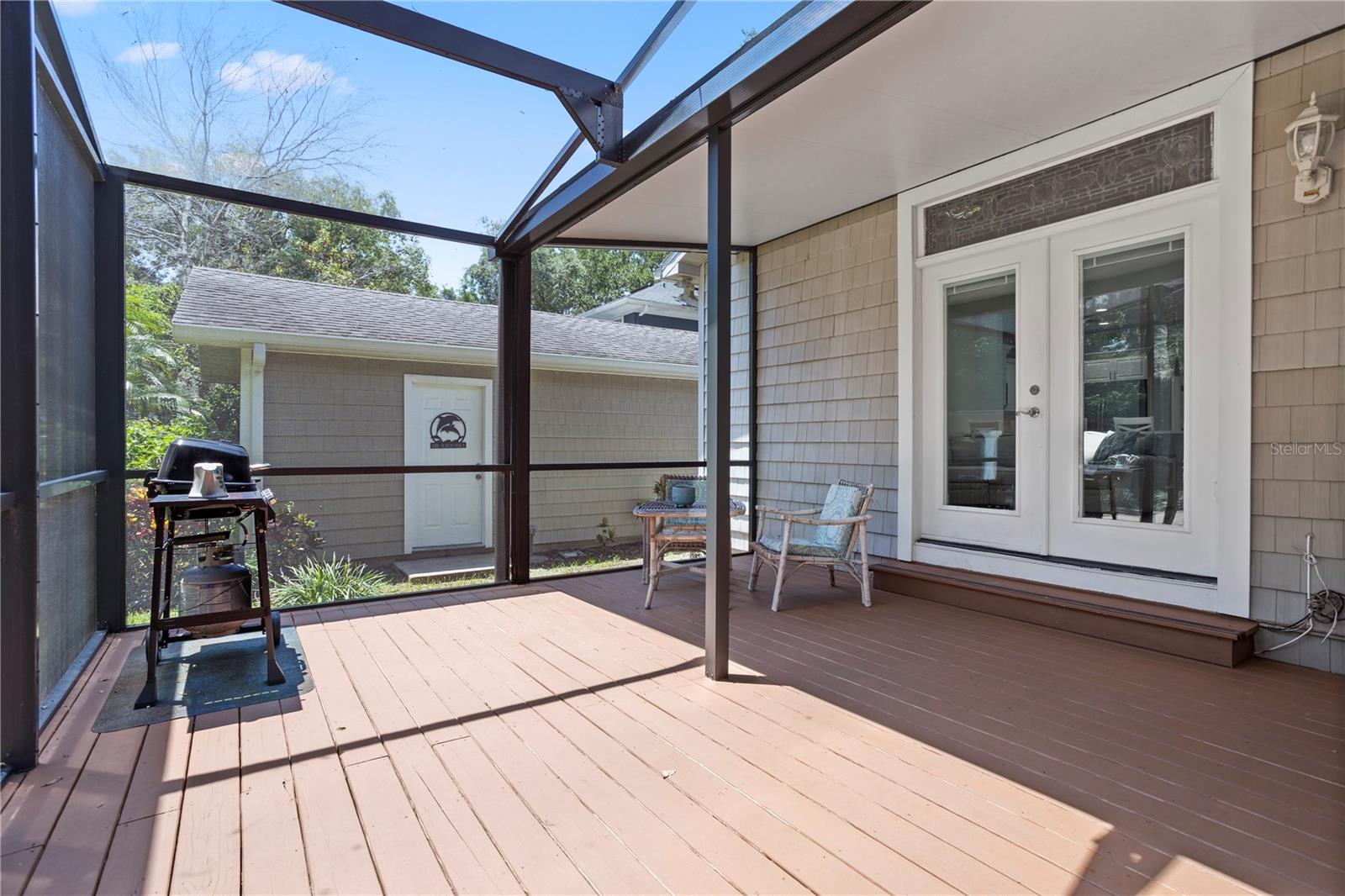 Image 43 of 55 For 208 Brewer Avenue