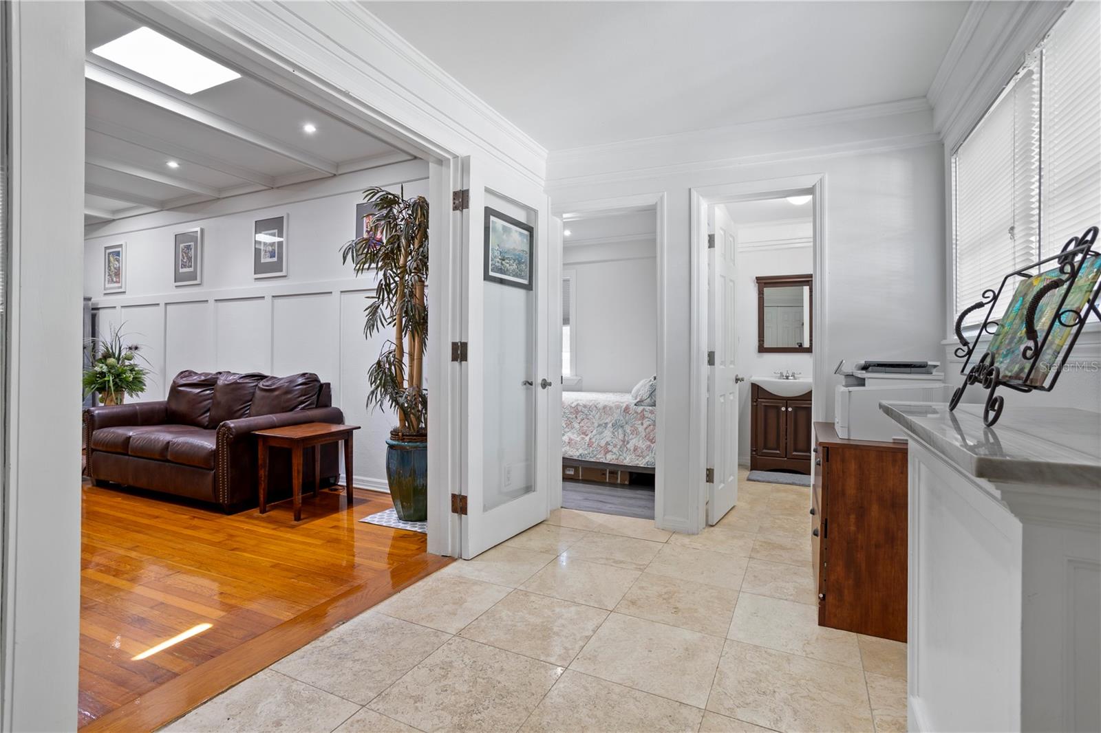 Image 7 of 55 For 208 Brewer Avenue