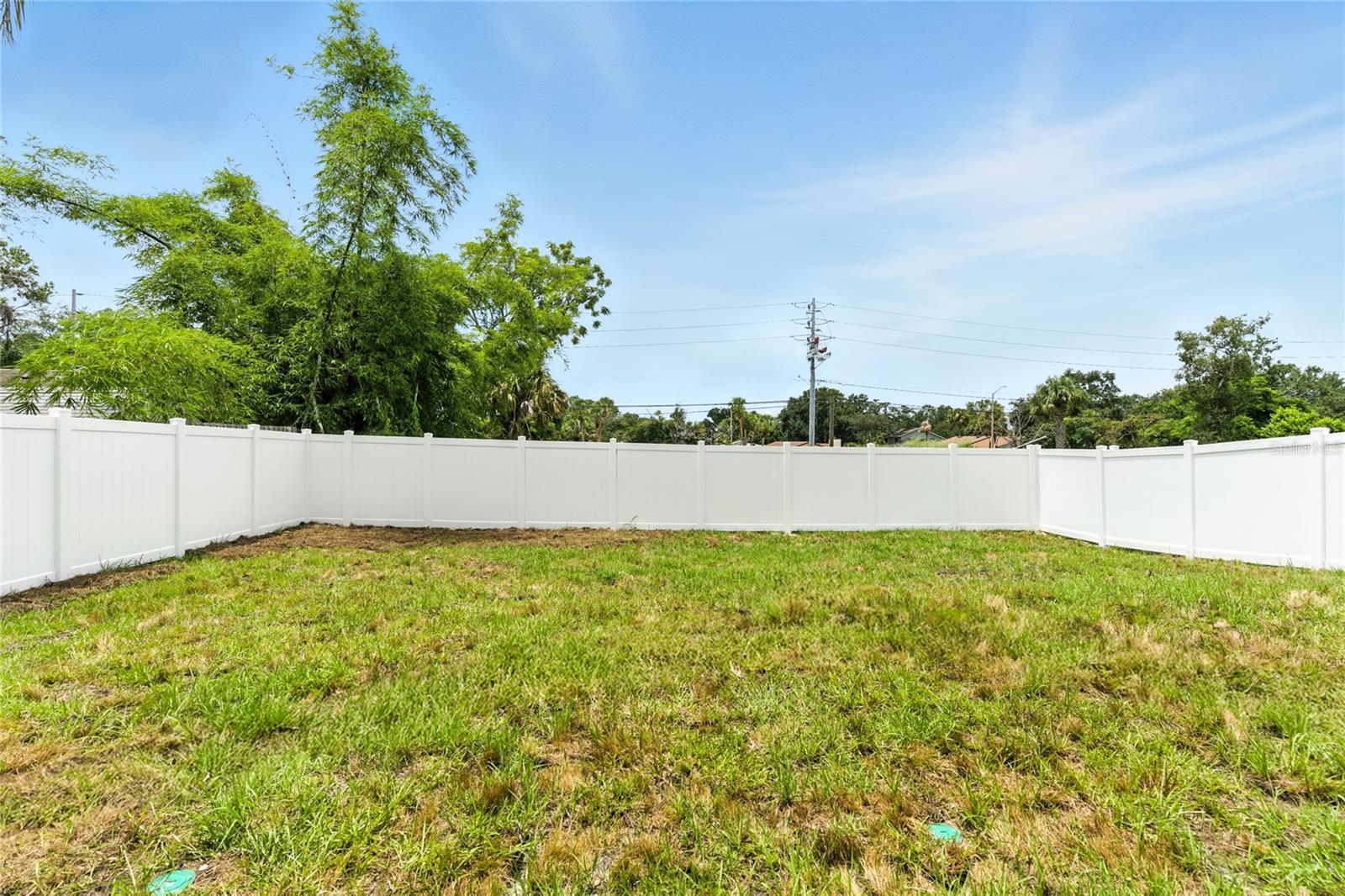 Image 25 of 27 For 302 Lucile Way