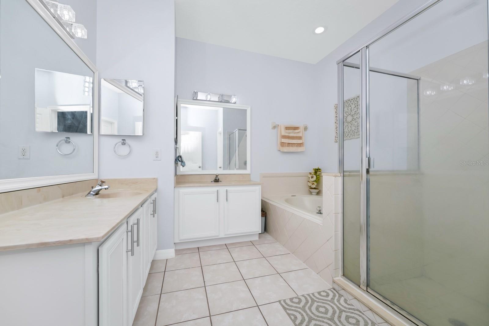 Image 19 of 32 For 9821 Bennington Chase Drive