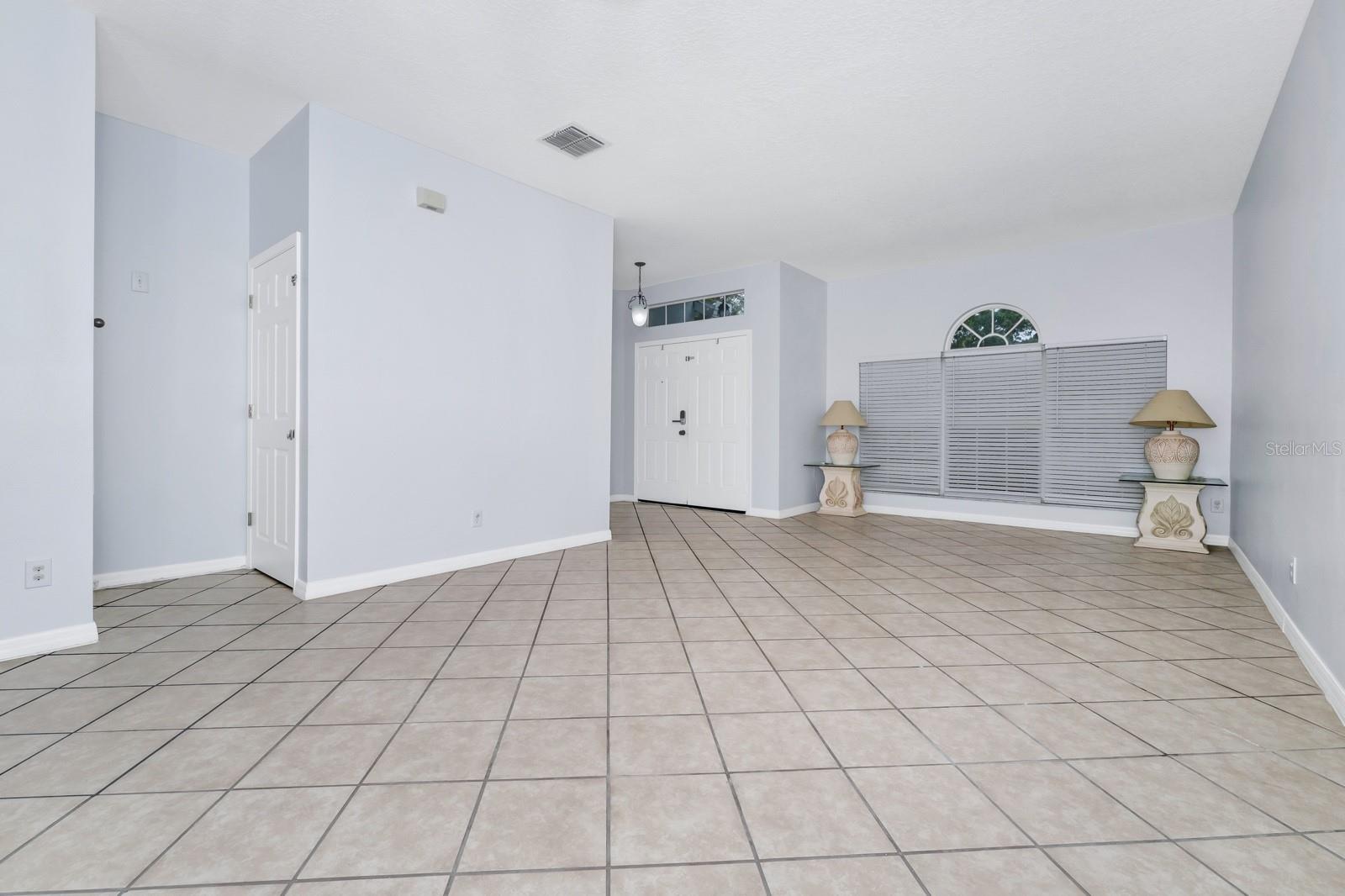Image 21 of 32 For 9821 Bennington Chase Drive