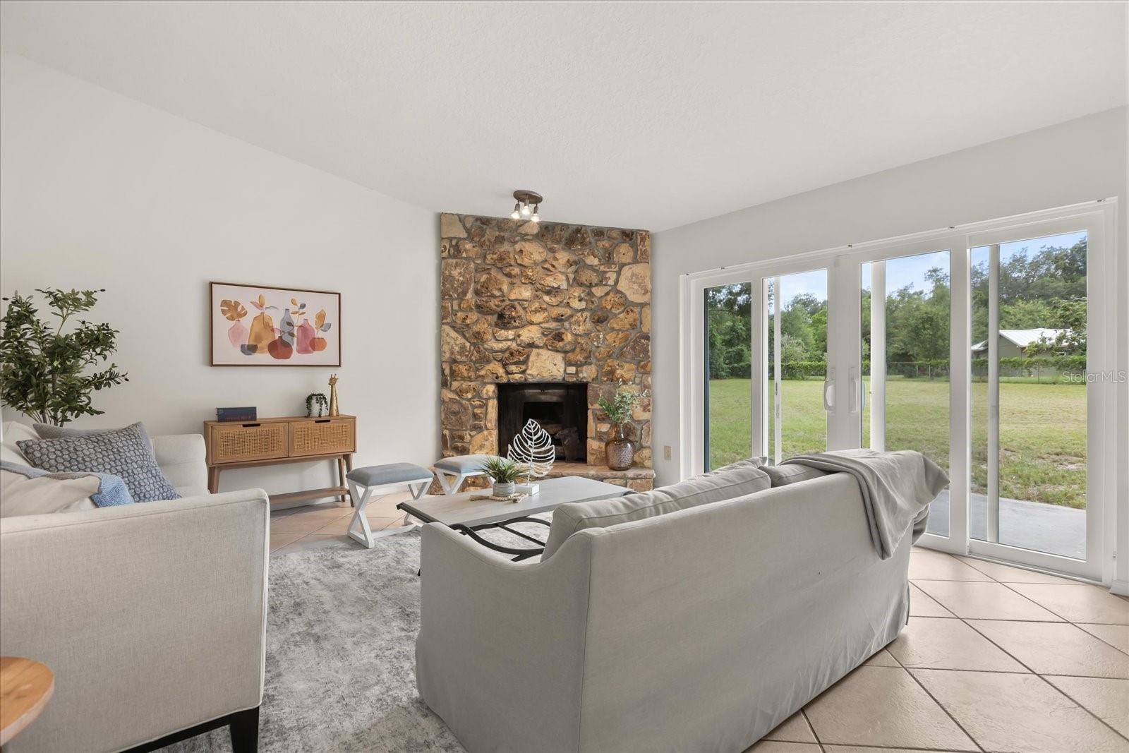 Image 11 of 48 For 1202 Kumquat Court