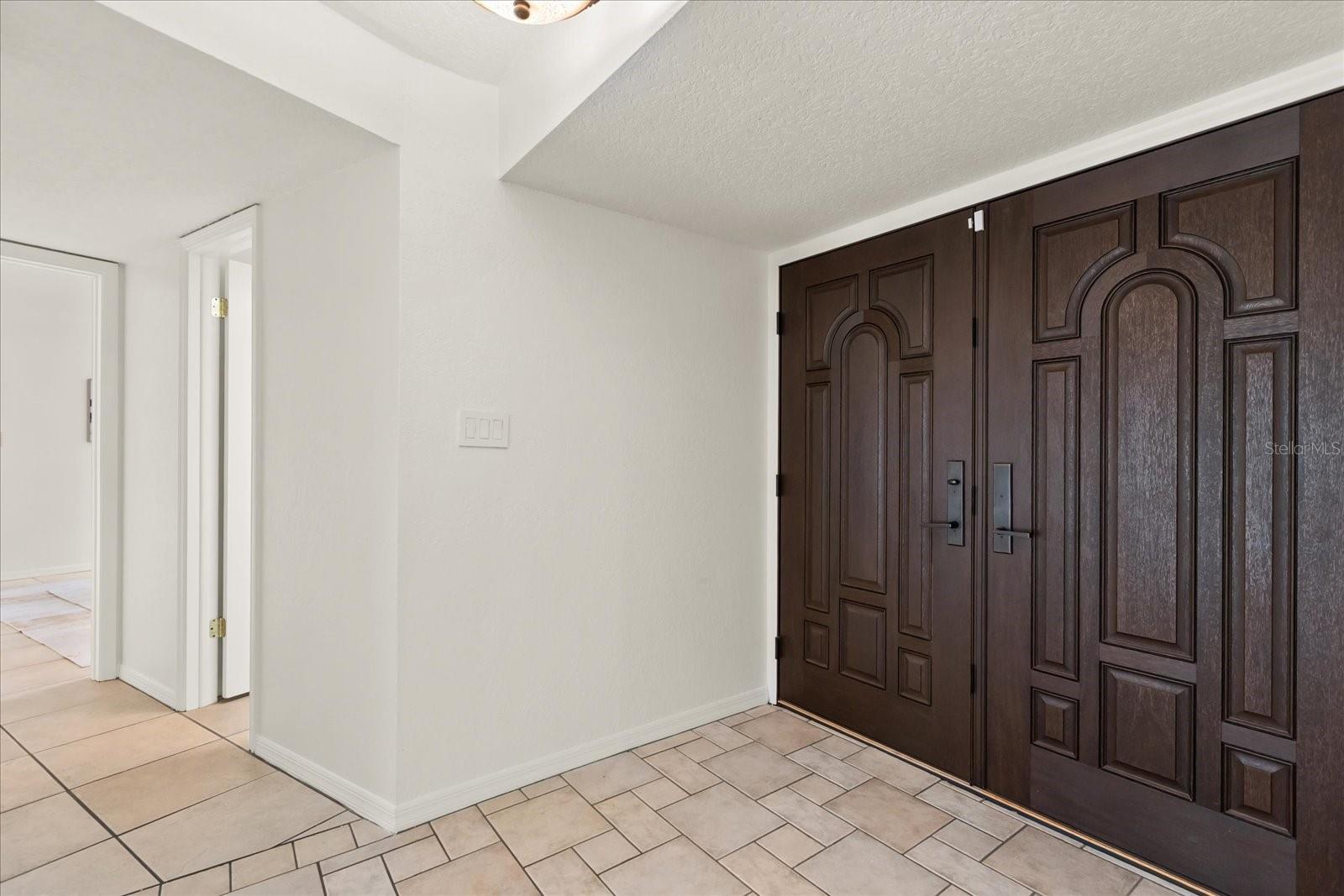 Image 2 of 48 For 1202 Kumquat Court
