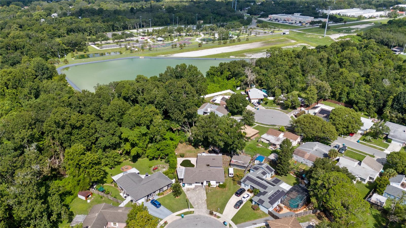 Image 35 of 37 For 431 Hawthorn Circle