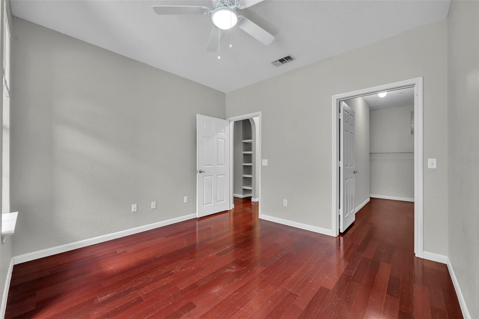 Image 22 of 31 For 860 Orange Avenue 149