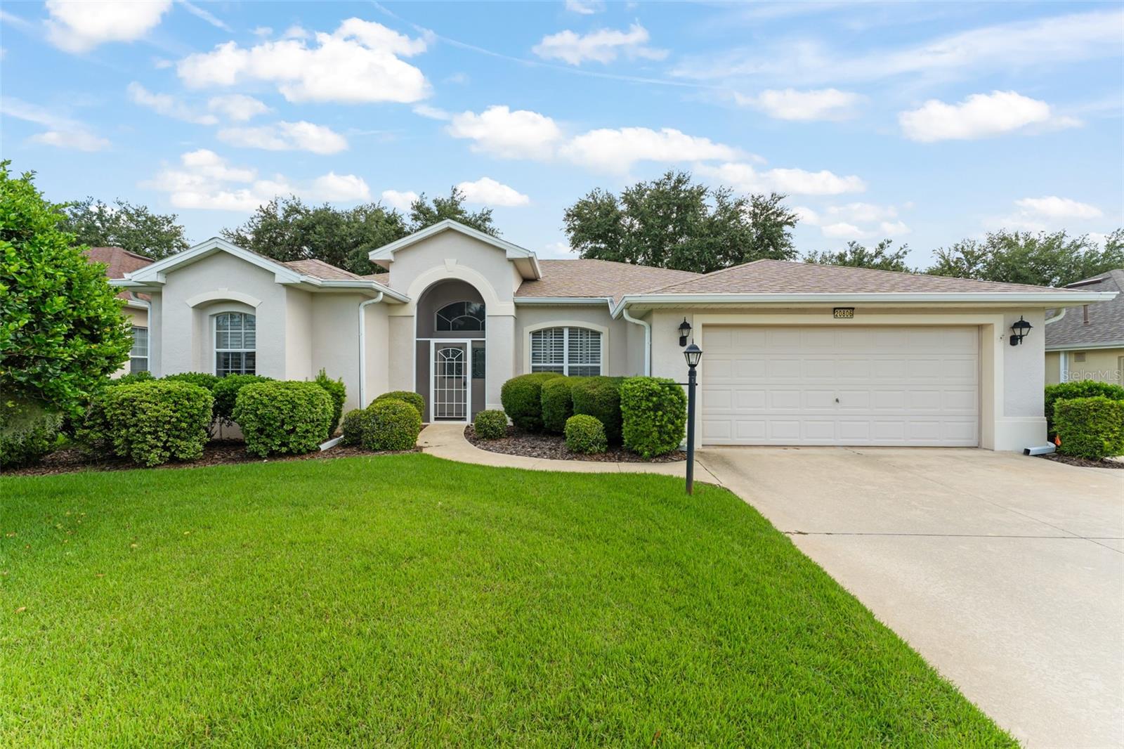 Image 42 of 42 For 20806 Queen Alexandra Drive