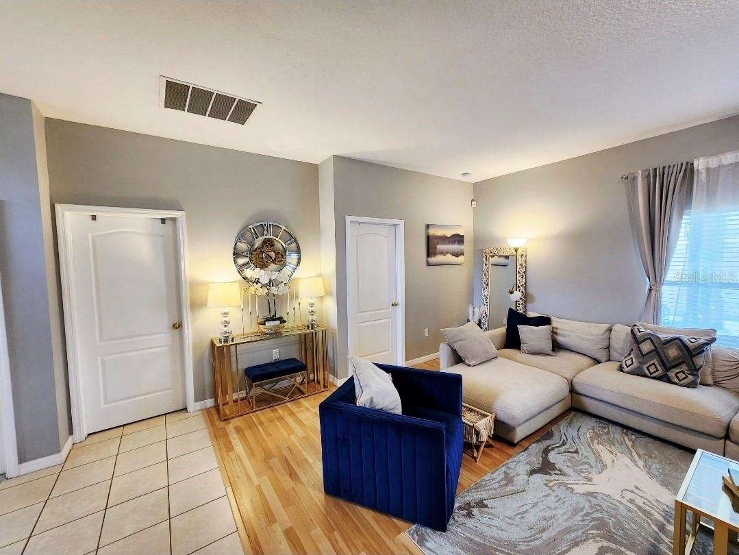 Image 6 of 26 For 3132 Regal Darner Drive