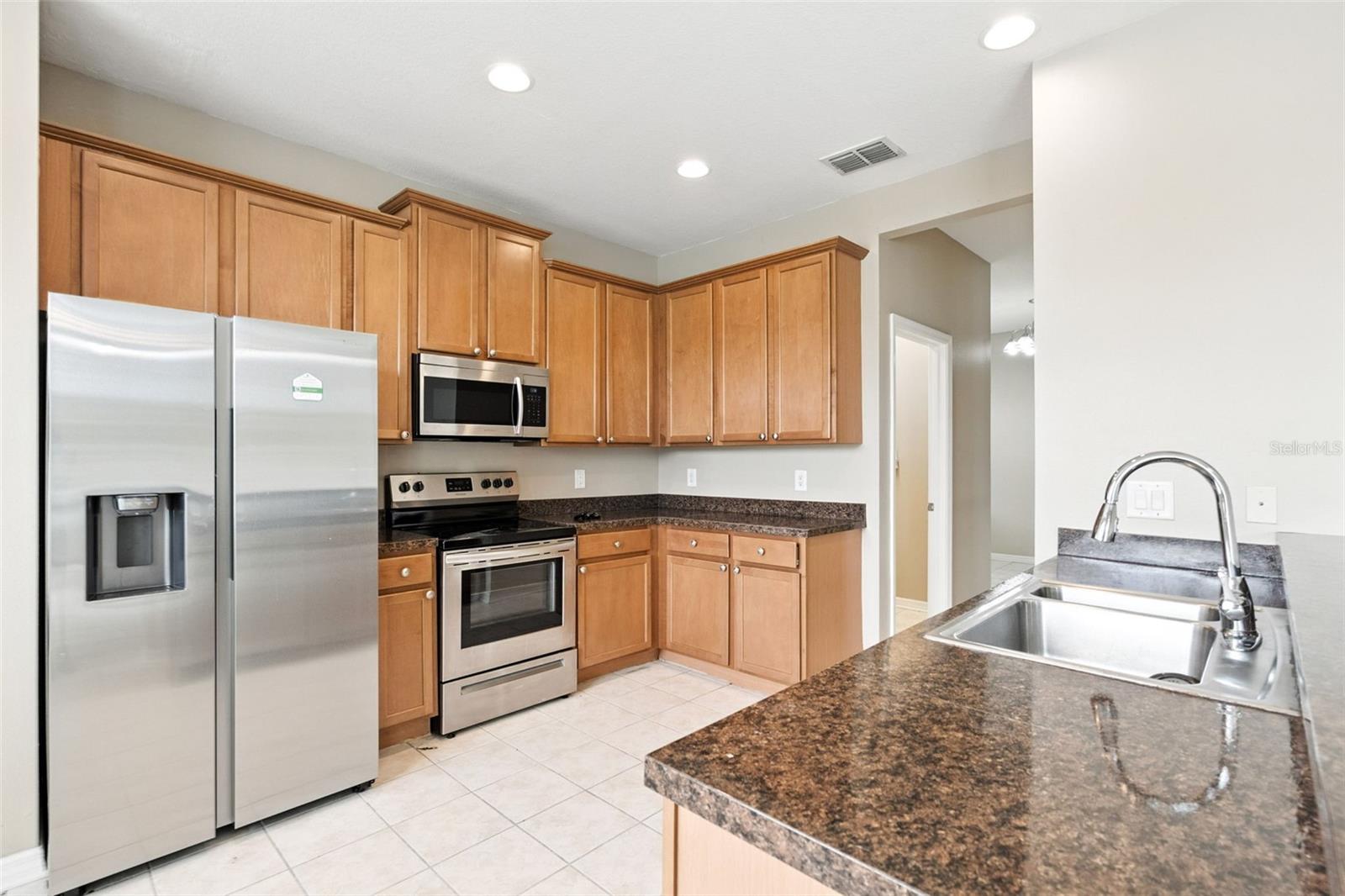 Image 18 of 44 For 7220 53rd Place E