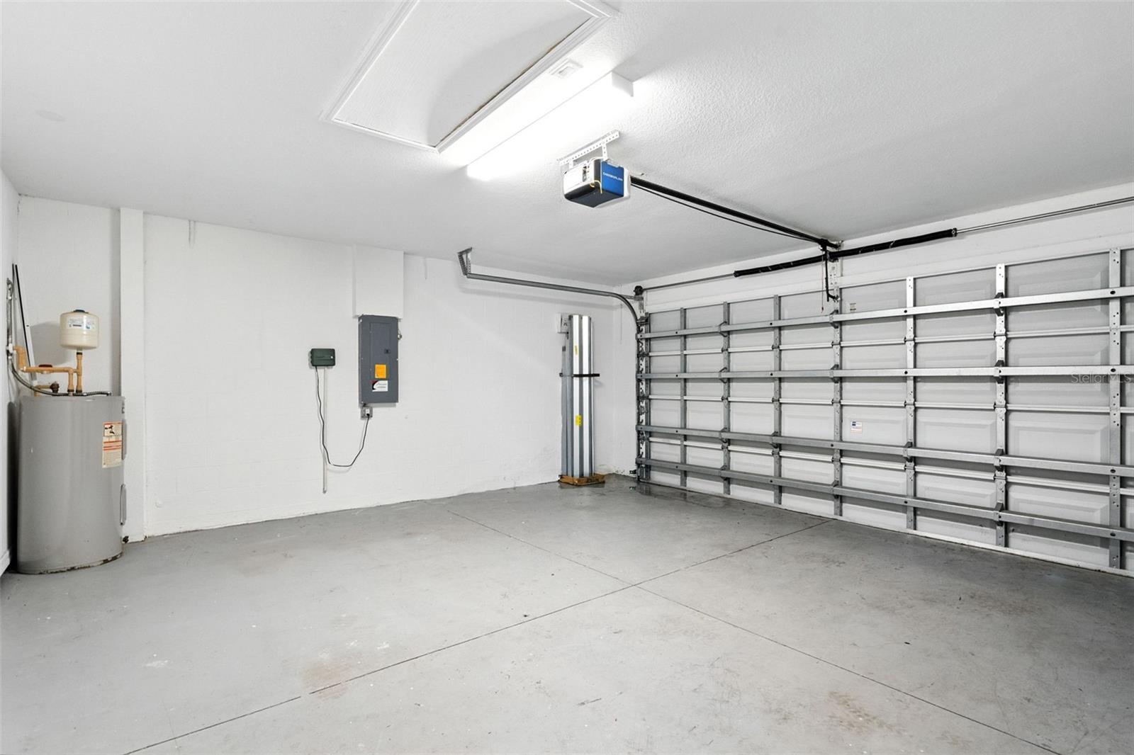 Image 34 of 44 For 7220 53rd Place E