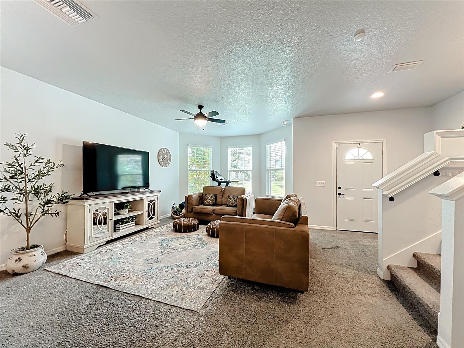 Image 11 of 44 For 553 Sunbranch Lane