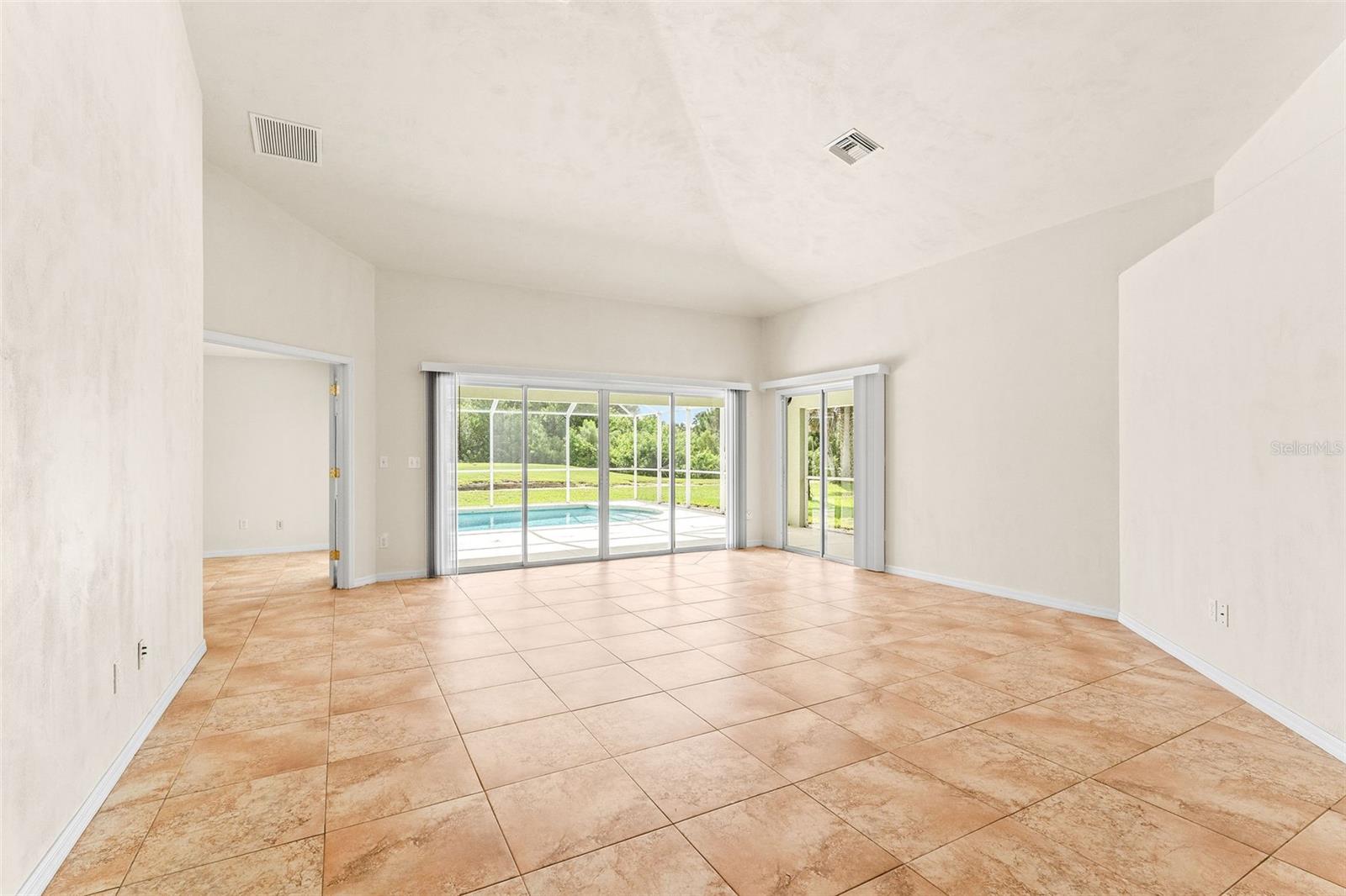 Image 14 of 44 For 2759 Turnbull Cove Drive
