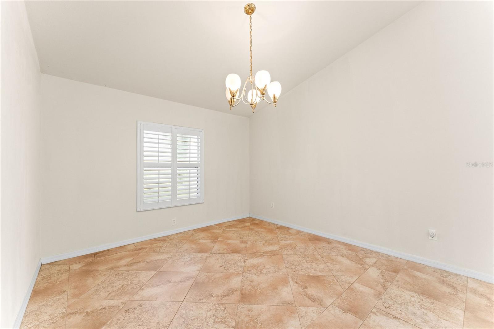 Image 15 of 44 For 2759 Turnbull Cove Drive