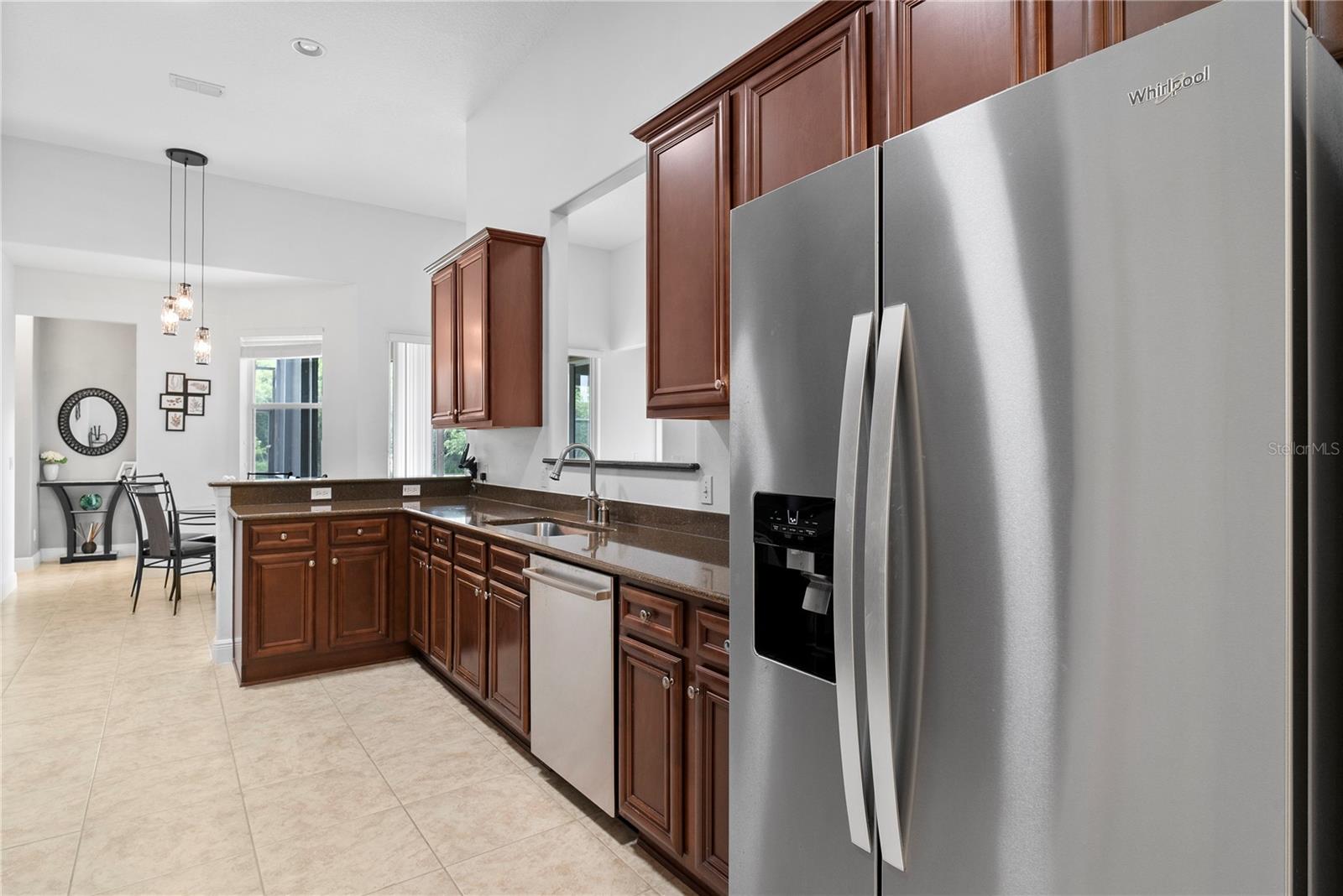 Listing photo id 12 for 2149 Black Lake Boulevard