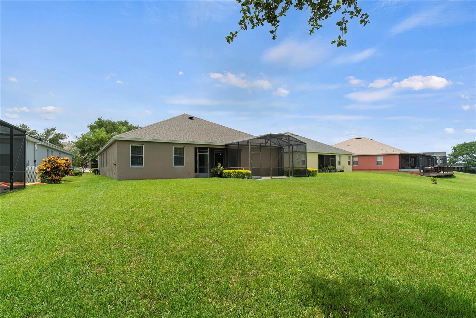 Listing photo id 31 for 2149 Black Lake Boulevard