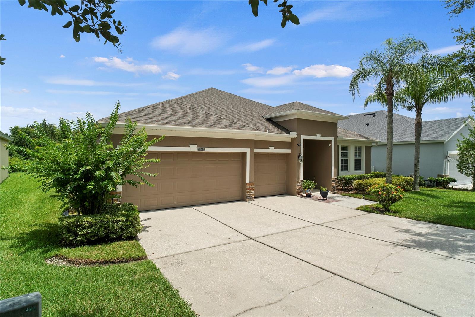 Listing photo id 40 for 2149 Black Lake Boulevard