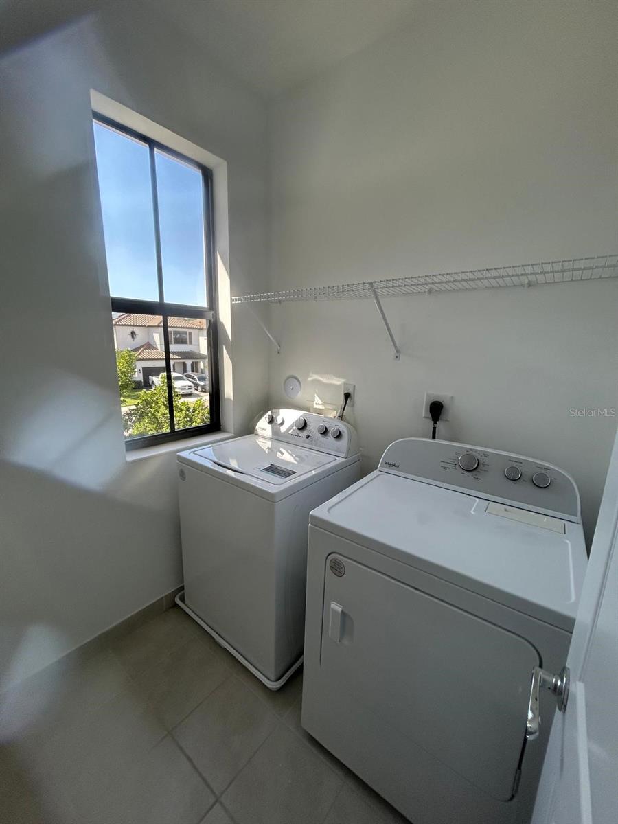 Image 38 of 60 For 5525 Agostino Way