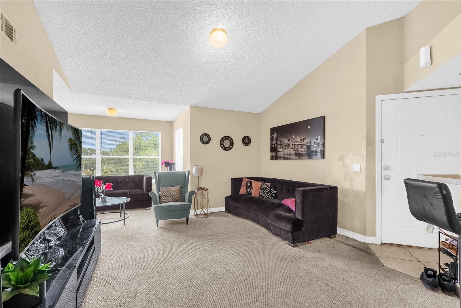 Image 4 of 21 For 4532 Commander Drive 2138