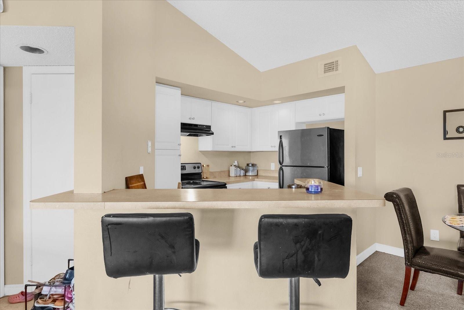 Image 5 of 21 For 4532 Commander Drive 2138