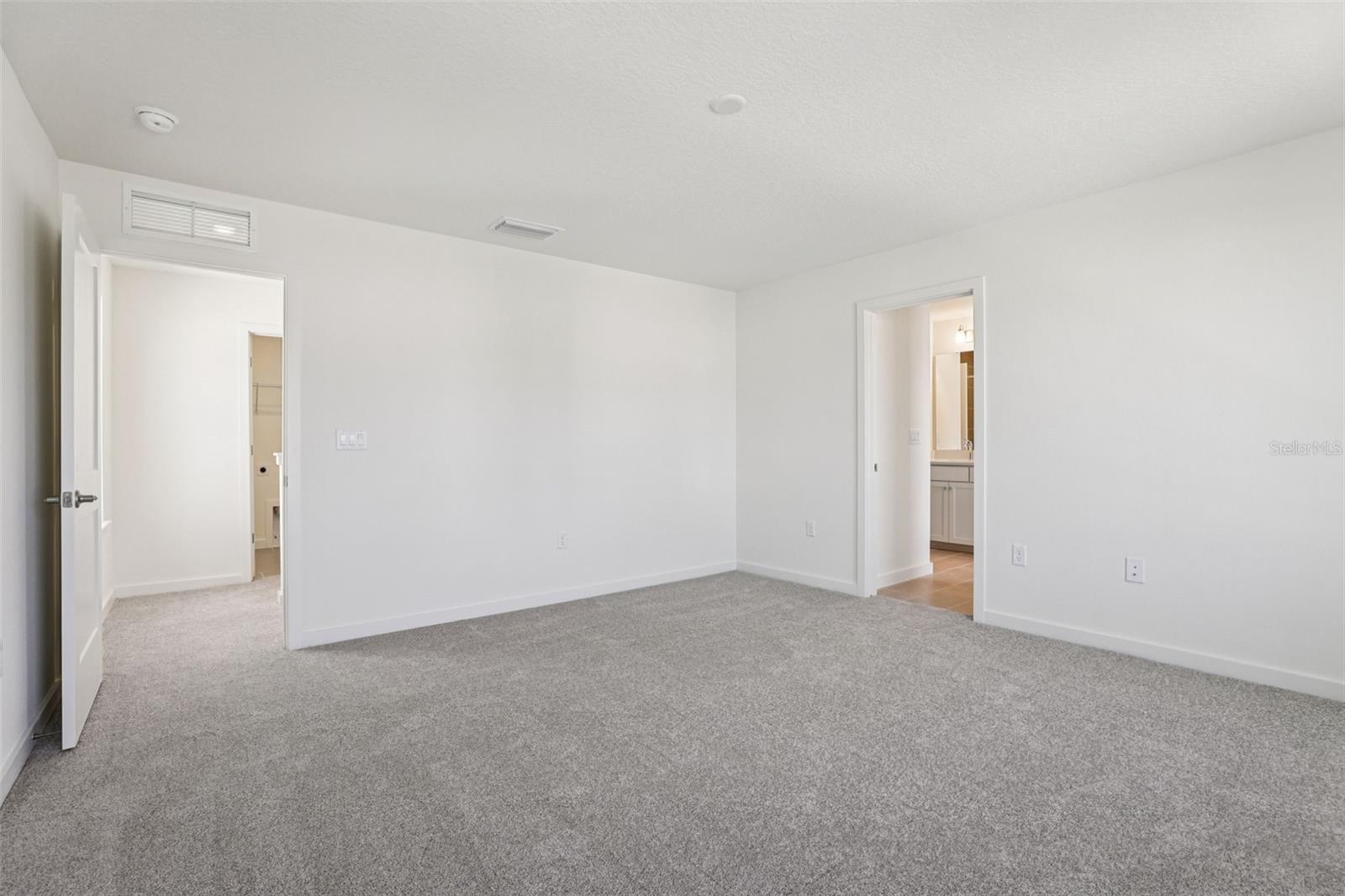 Image 24 of 36 For 2051 Iorio Street