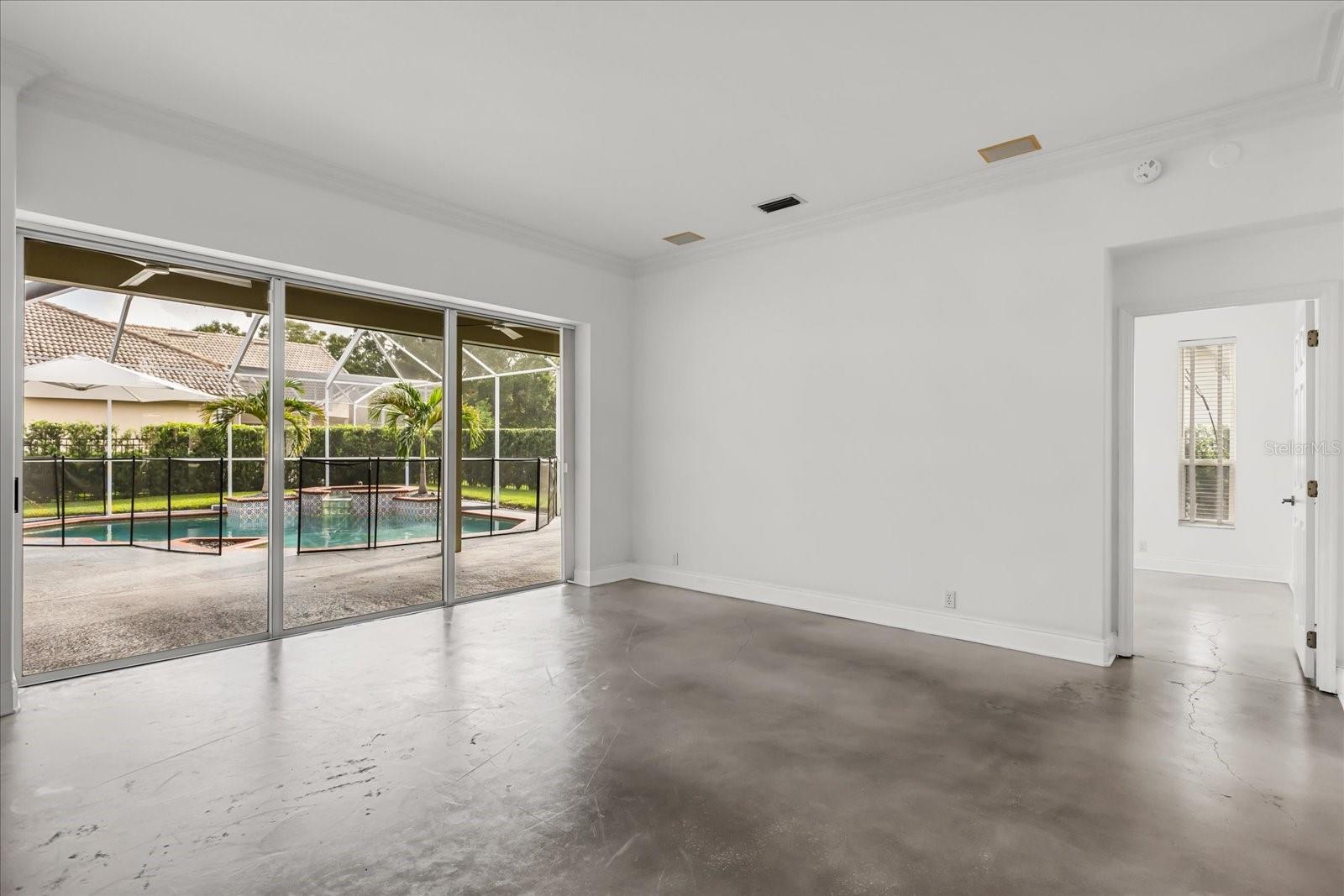 Image 10 of 36 For 198 Promenade Circle