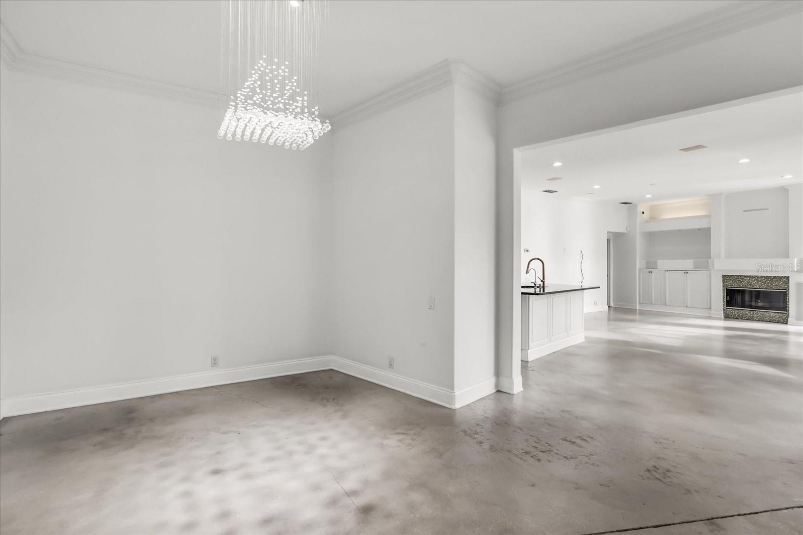 Image 9 of 36 For 198 Promenade Circle