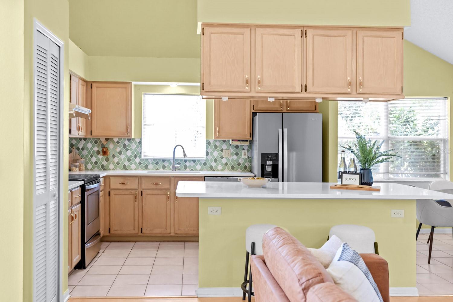 Image 11 of 49 For 7925 Waldorf Court