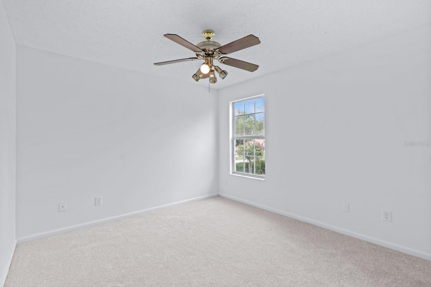 Image 36 of 49 For 7925 Waldorf Court